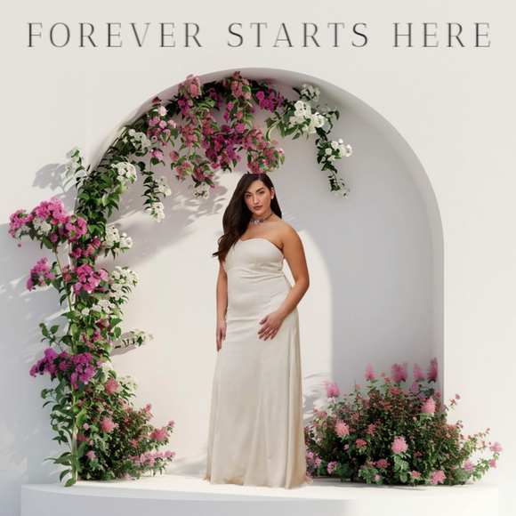 NEW Torrid Ivory White Strapless Satin Flare Wedding Dress Gown SZ 14 - Picture 2 of 16